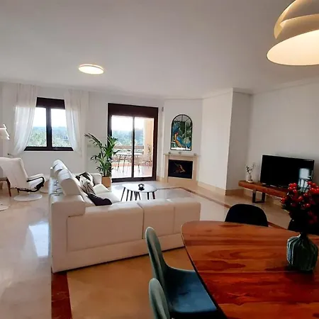 Sotogrande Luxury Penthouse Torreguadiaro